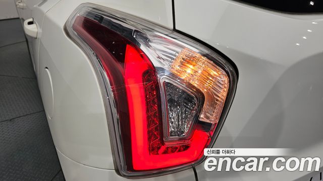 KG Mobility (SsangYong) Tivoli VX 2WD 2016 — фото 23