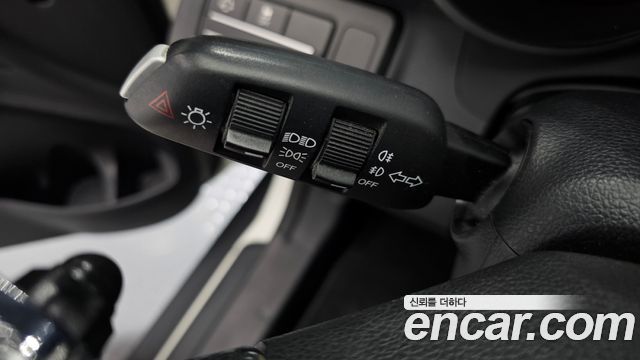 KG Mobility (SsangYong) Tivoli VX 2WD 2016 — фото 30