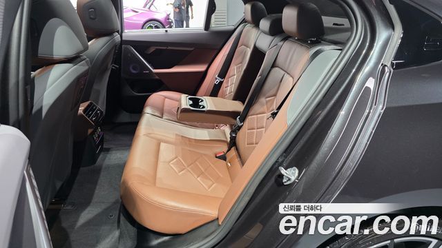 BMW 5 Series (G60) 530i xDrive M Sport 2024 — фото 19