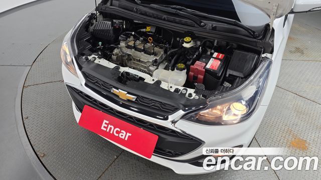 Chevrolet Spark LT 2019 — фото 6