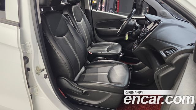 Chevrolet Spark LT 2019 — фото 11