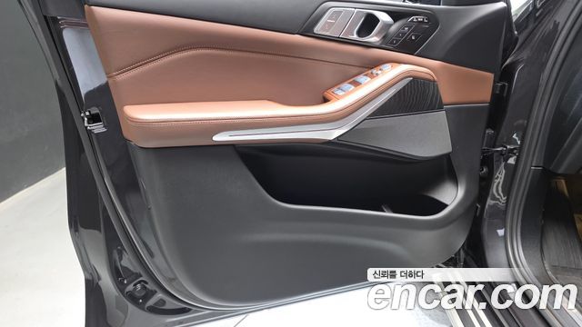 BMW X7 (G07) xDrive 40d Design Pure Excellence 7-Seater 2022 — фото 24