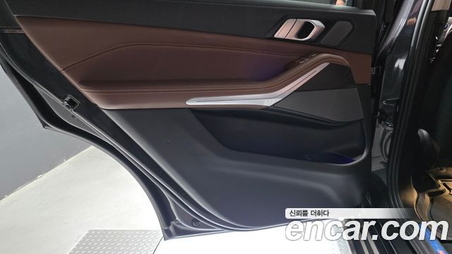 BMW X7 (G07) xDrive 40d Design Pure Excellence 7-Seater 2022 — фото 25