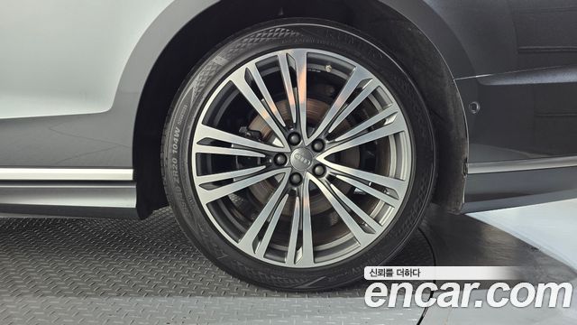Audi A8 (D5) 50 TDI Quattro 2021 — фото 21