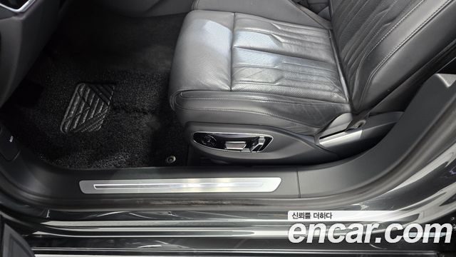 Audi A8 (D5) 50 TDI Quattro 2021 — фото 30
