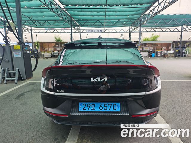 Kia EV6 Long Range Air 2022 — фото 5