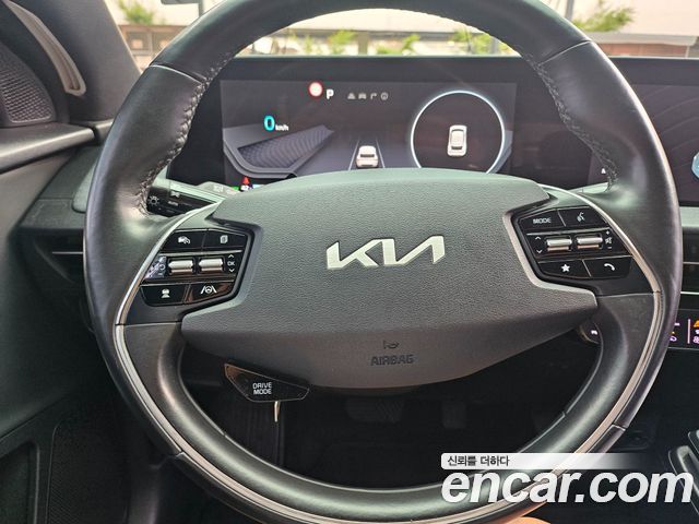 Kia EV6 Long Range Air 2022 — фото 7