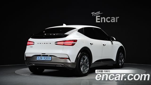 Genesis GV60 Standard AWD 2022 — фото 2