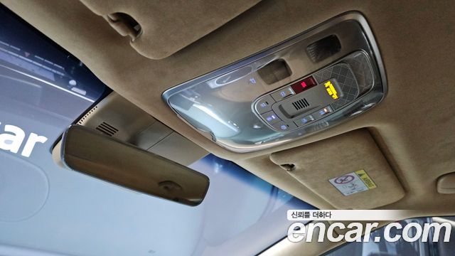 Genesis GV60 Standard AWD 2022 — фото 20