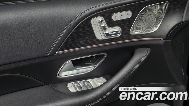 Mercedes-Benz GLS-Class (X167) GLS450 4MATIC 2025 — фото 18
