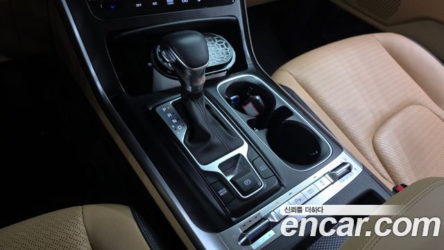 Kia Carnival (IV) Diesel 9-Seater Prestige 2023 — фото 9