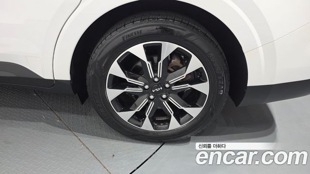 Kia Carnival (IV) Diesel 9-Seater Prestige 2023 — фото 27