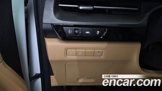 Kia Carnival (IV) Diesel 9-Seater Prestige 2023 — фото 33