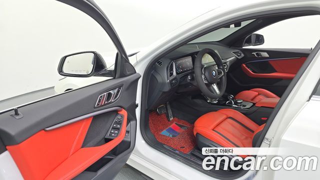 BMW 1 Series (F40) M135i xDrive 2021 — фото 10