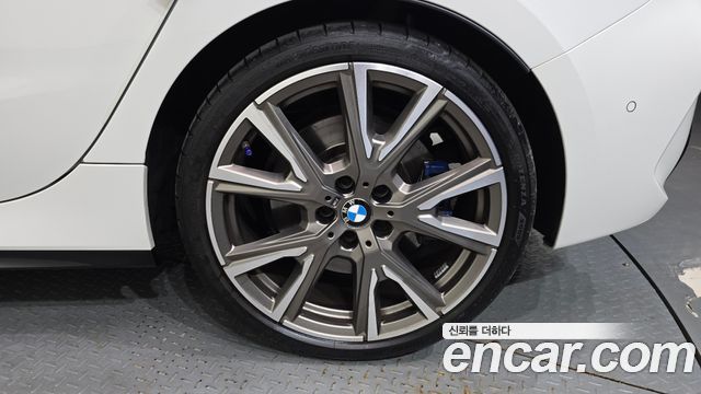 BMW 1 Series (F40) M135i xDrive 2021 — фото 21