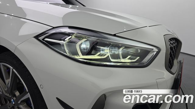 BMW 1 Series (F40) M135i xDrive 2021 — фото 22