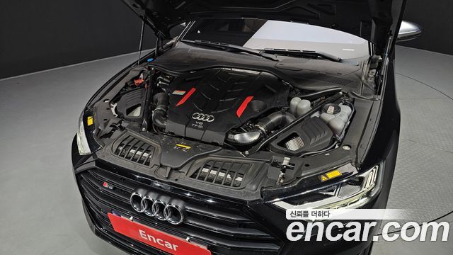 Audi S8 (D5) 4.0 TFSI Quattro LWB 2020 — фото 6