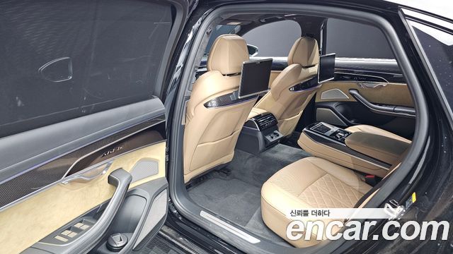 Audi S8 (D5) 4.0 TFSI Quattro LWB 2020 — фото 16