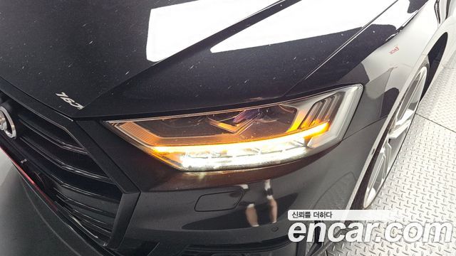 Audi S8 (D5) 4.0 TFSI Quattro LWB 2020 — фото 28