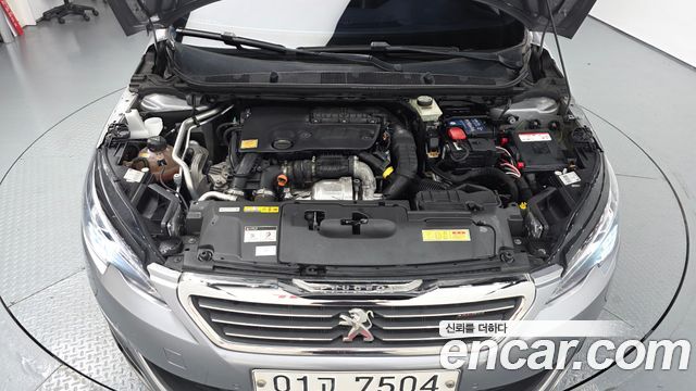 Peugeot 308 (II) 1.6 BlueHDi GT Line 2018 — фото 6