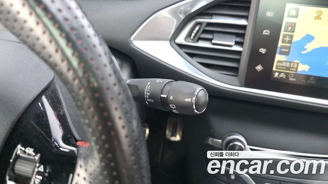 Peugeot 308 (II) 1.6 BlueHDi GT Line 2018 — фото 19