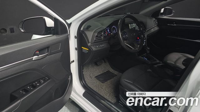 Hyundai Avante (AD) 1.6 Smart 2019 — фото 10