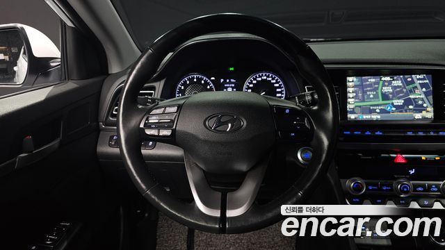 Hyundai Avante (AD) 1.6 Smart 2019 — фото 13