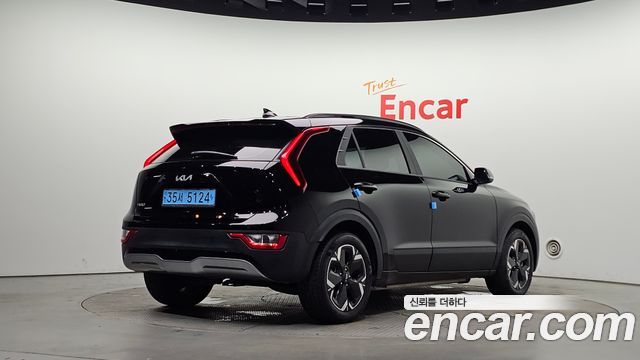 Kia Niro EV Air 2024 — фото 2