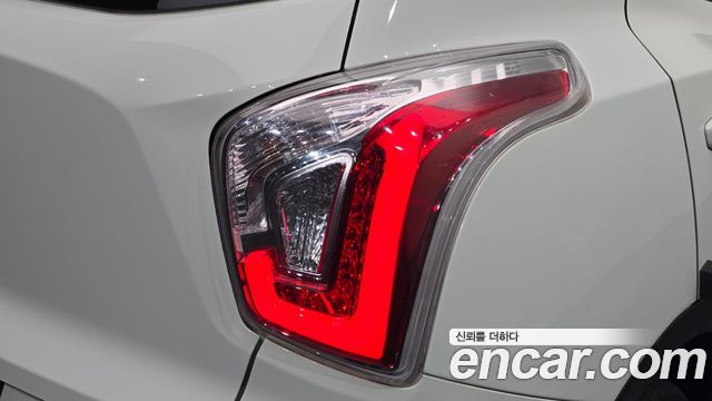 KG Mobility (SsangYong) Tivoli Diesel LX 2WD 2017 — фото 23