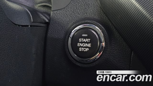 KG Mobility (SsangYong) Tivoli Diesel LX 2WD 2017 — фото 29