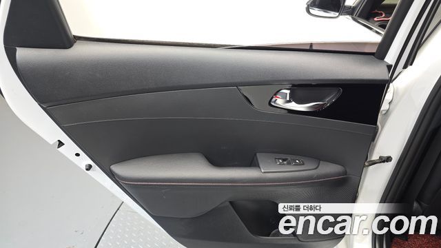 Kia K3 5Door GT Plus 2019 — фото 25