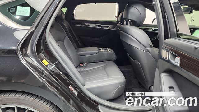 Genesis G80 3.3 GDI AWD Prestige 2018 — фото 11