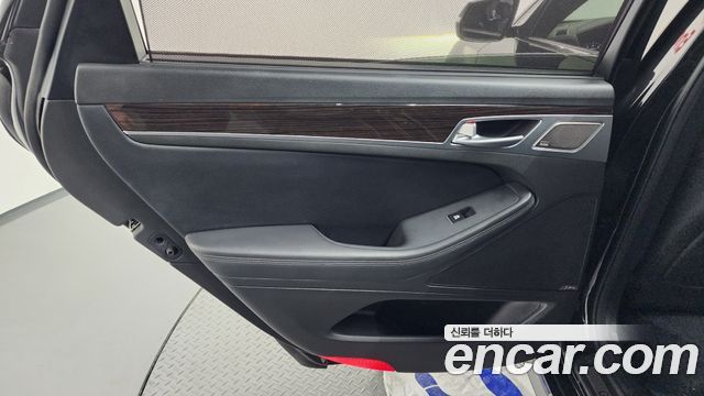 Genesis G80 3.3 GDI AWD Prestige 2018 — фото 25