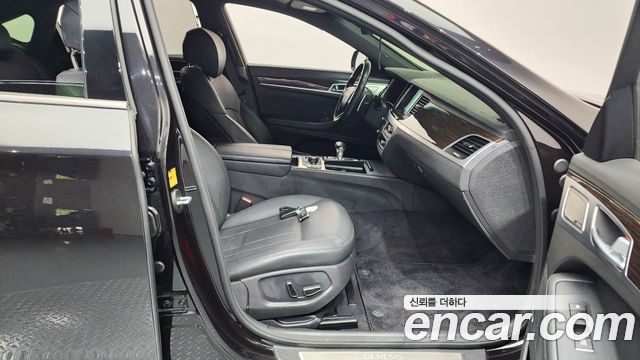 Genesis G80 3.3 GDI AWD Prestige 2018 — фото 26