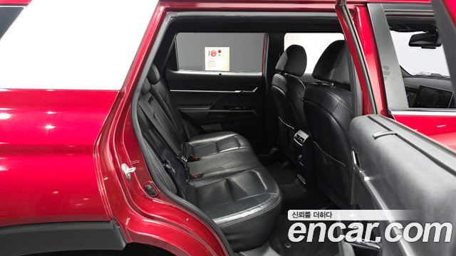 KG Mobility (SsangYong) Torres Gasoline 1.5 4WD T7 2023 — фото 16