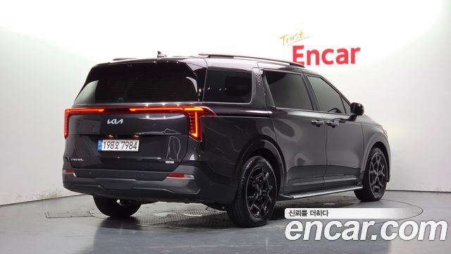Kia Carnival (IV) HEV 9seater Gravity 2025 — фото 2