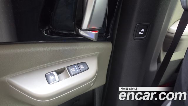 Kia Carnival (IV) HEV 9seater Gravity 2025 — фото 19