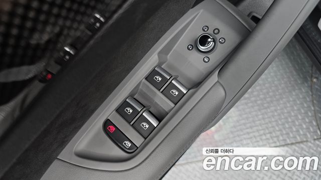 Audi SQ5 (FY) 3.0 TDI Quattro 2020 — фото 27