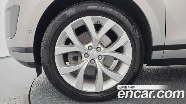 Land Rover Range Rover Evoque (II) P250 SE 2020 — фото 5