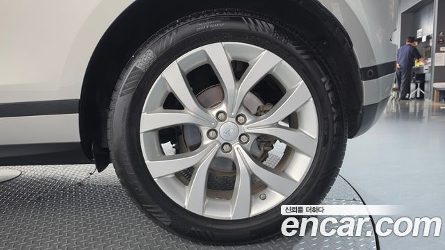 Land Rover Range Rover Evoque (II) P250 SE 2020 — фото 21
