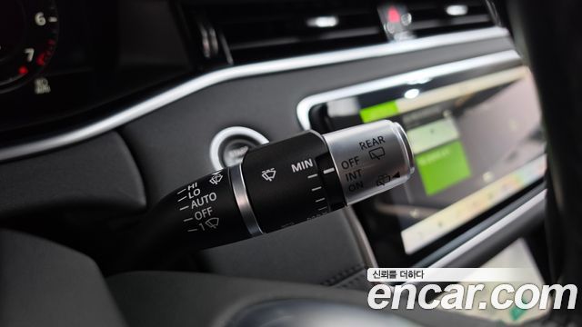 Land Rover Range Rover Evoque (II) P250 SE 2020 — фото 28