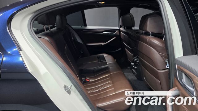 BMW 5 Series (G30) 520d M Sport Package Plus 2017 — фото 12