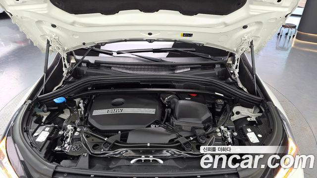 BMW X1 (U11) xDrive 20i M Sport 2024 — фото 6