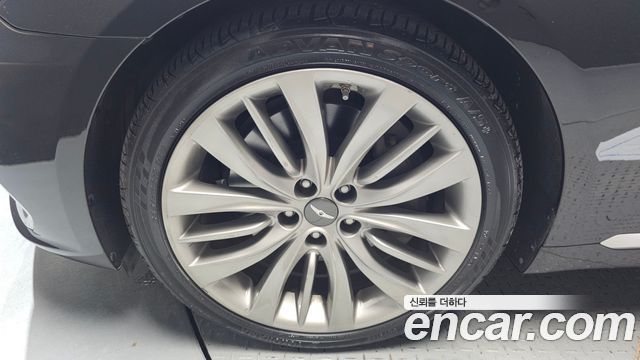 Genesis G80 3.3 GDI AWD Premium Luxury 2017 — фото 5