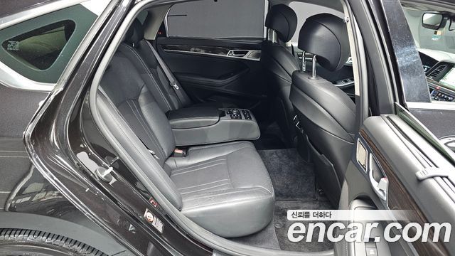 Genesis G80 3.3 GDI AWD Premium Luxury 2017 — фото 11