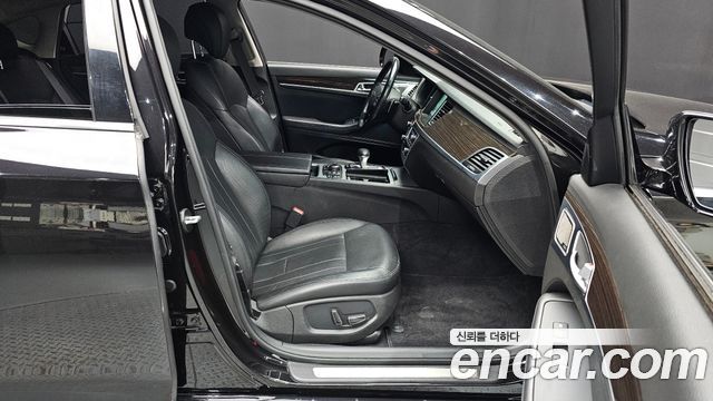 Genesis G80 3.3 GDI AWD Premium Luxury 2017 — фото 26