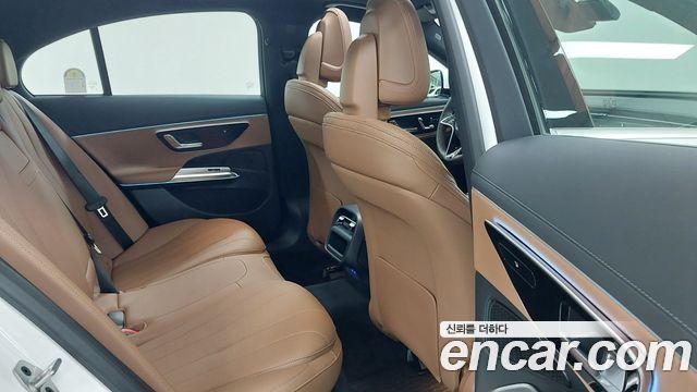 Mercedes-Benz E-Class (W214) E200 Avantgarde 2026 — фото 10