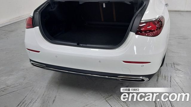 Mercedes-Benz E-Class (W214) E200 Avantgarde 2026 — фото 15