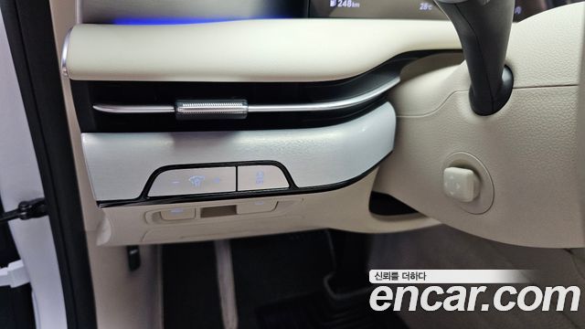 Genesis G80 (RG3) Gasoline 2.5 Turbo AWD 2025 — фото 27