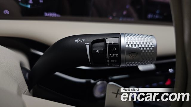 Genesis G80 (RG3) Gasoline 2.5 Turbo AWD 2025 — фото 28